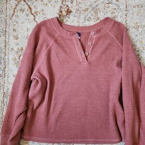 Old Navy Waffle Knit Henley Sweater in Dusty Rose Pink